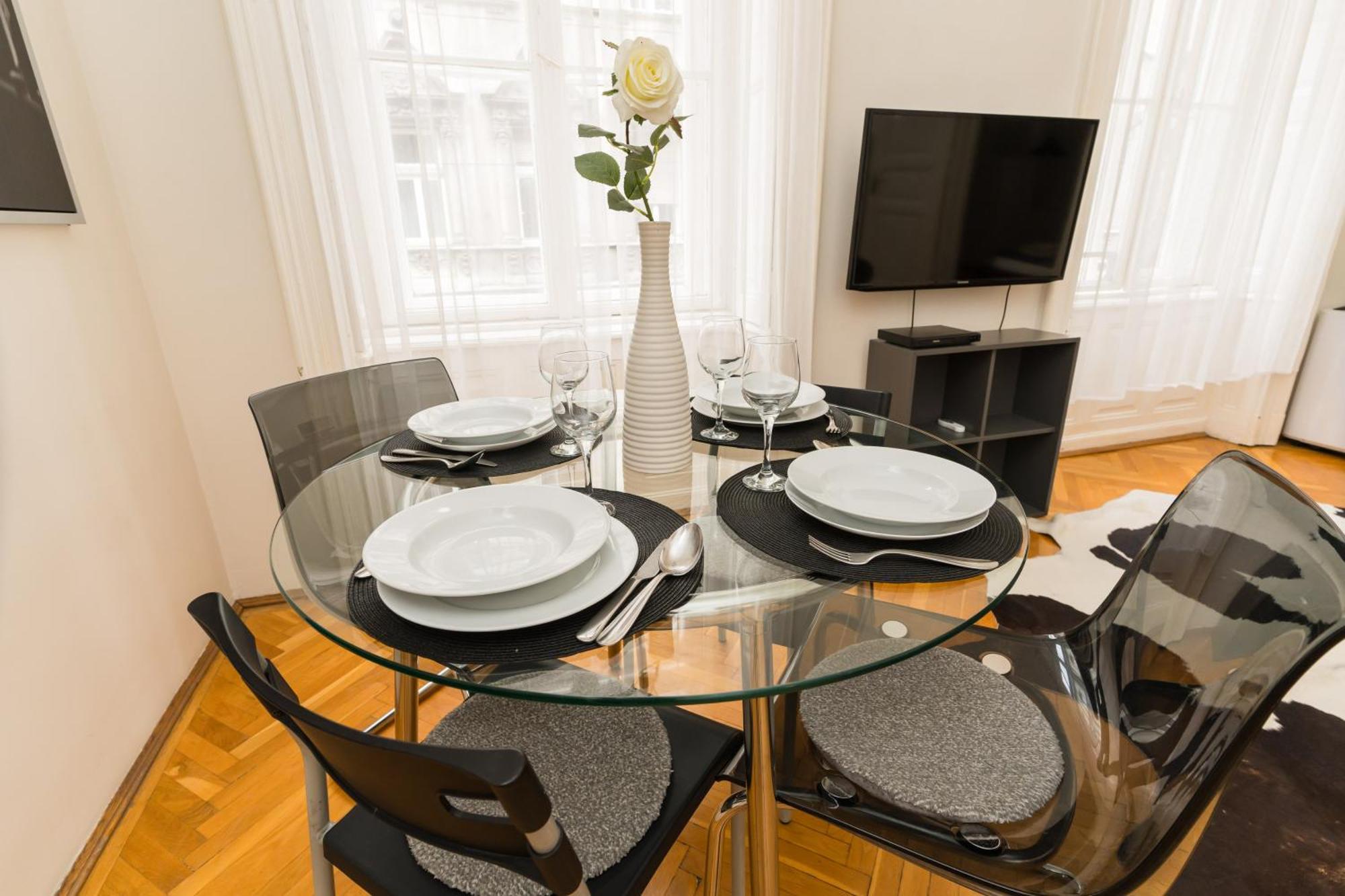 Broadway Apartment Budapest Eksteriør billede
