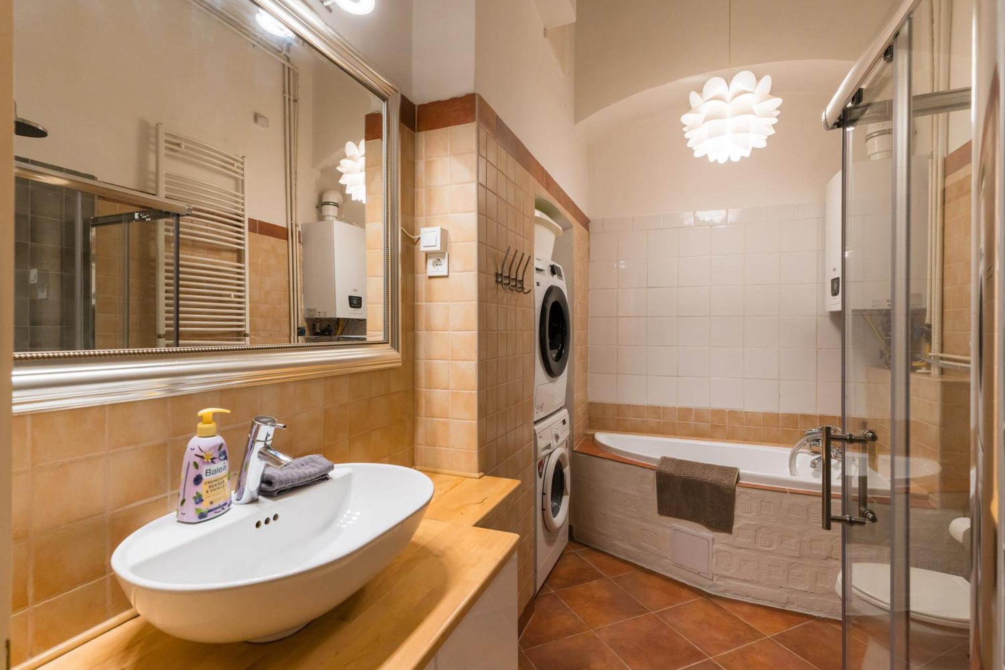 Broadway Apartment Budapest Eksteriør billede