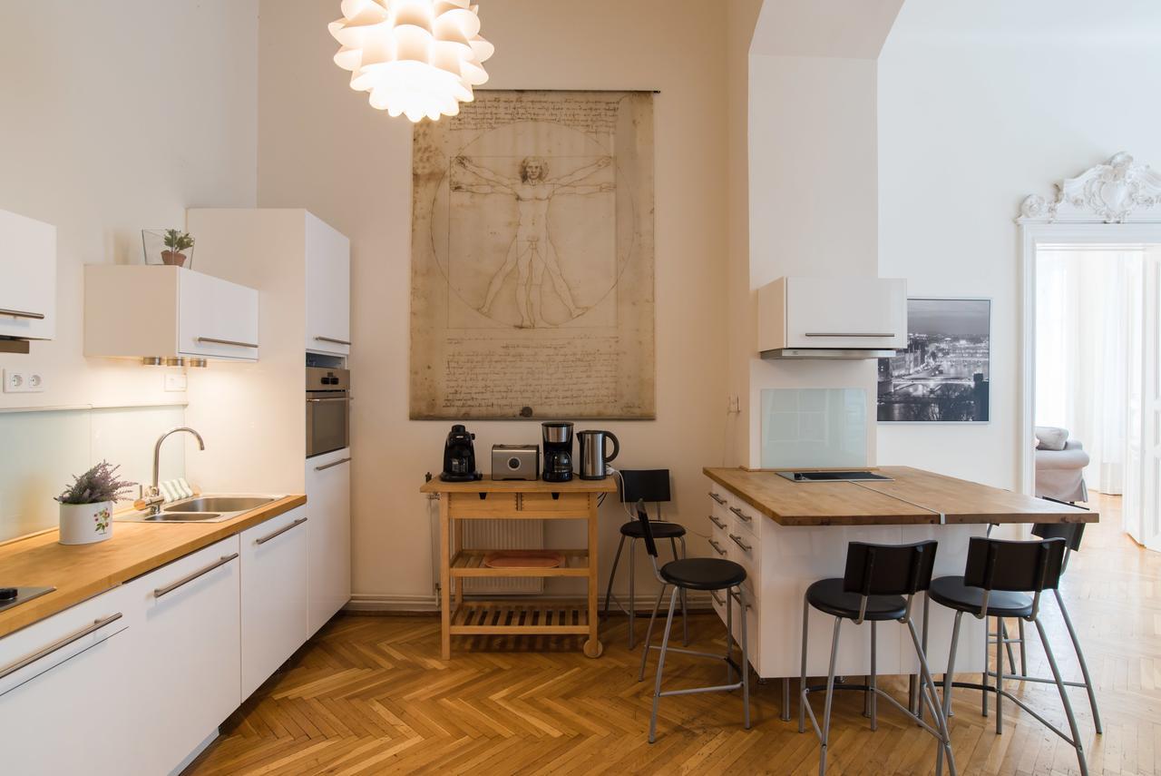 Broadway Apartment Budapest Eksteriør billede