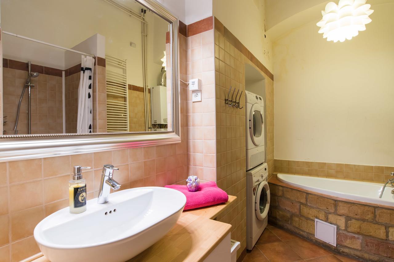 Broadway Apartment Budapest Eksteriør billede