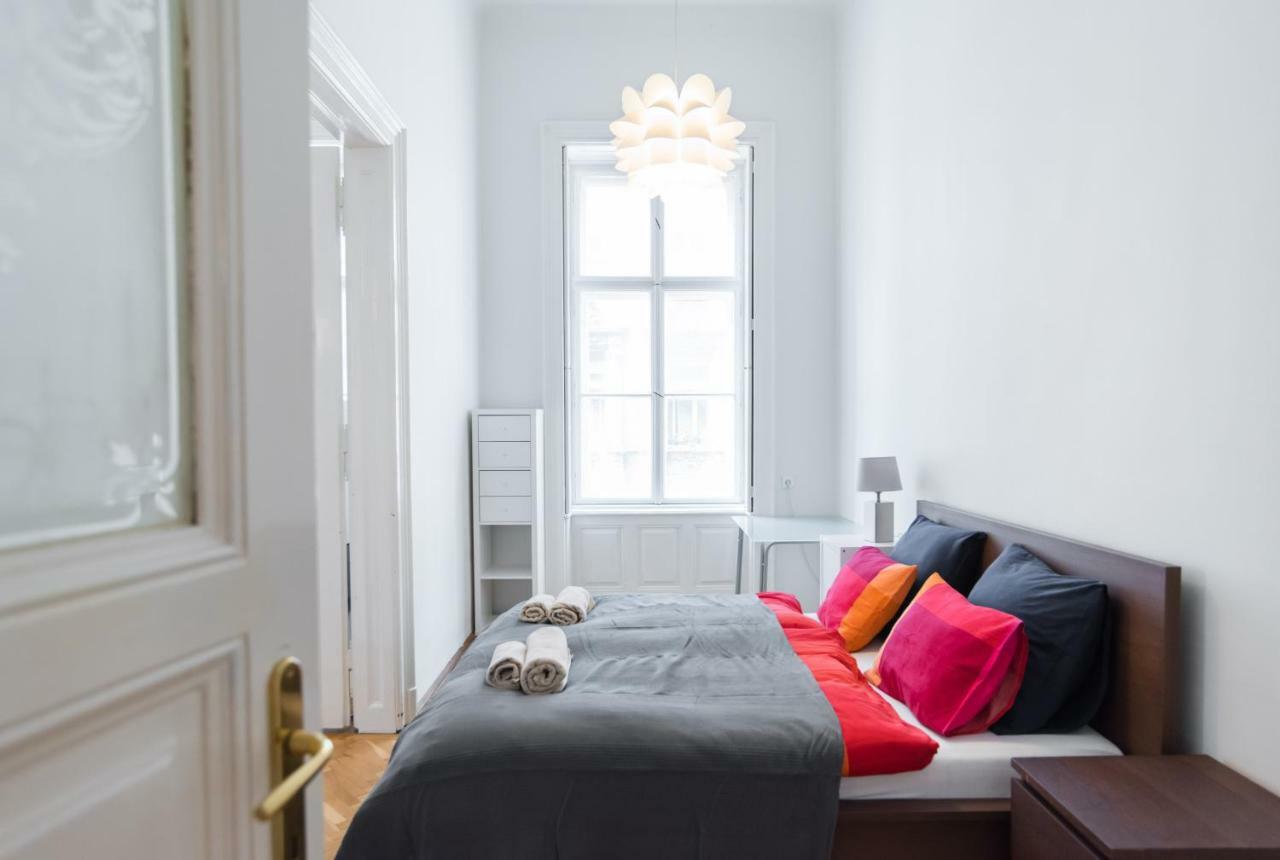 Broadway Apartment Budapest Eksteriør billede